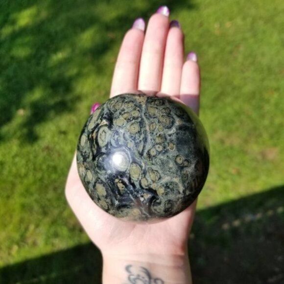 Kambaba Crocodile Jasper Crystal Ball #5 - Picture 4 of 4